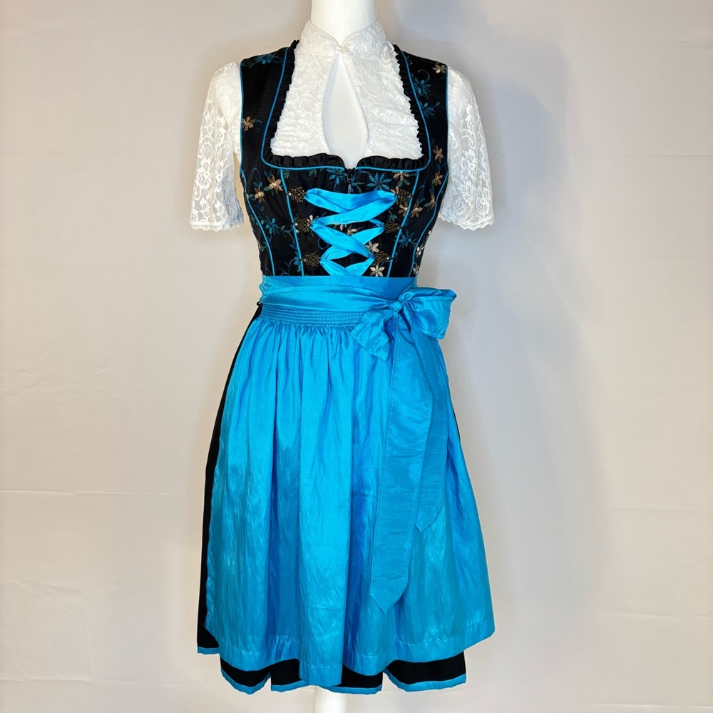 Retro Tramontana Dirndl Set 60s Style + modern blouse, apron, bracelet US 2-4
